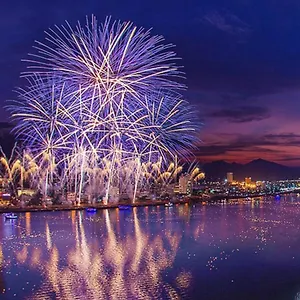 Ibiza Riverfront Powered By Aston **** Da Nang