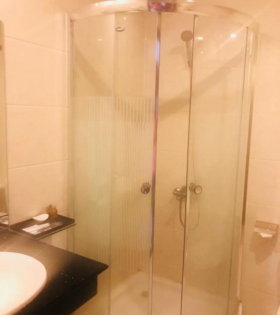 **** Hotel Gic Land Hotel. Danang Vietnam